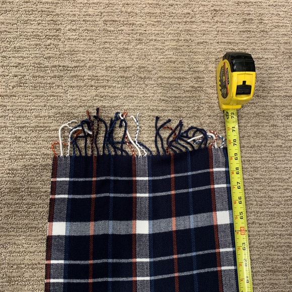 NWOT 100% Cashmere Scarf Hand Tailored Made In Germany - Picture 8 of 9